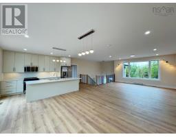 414 Canoe Crescent