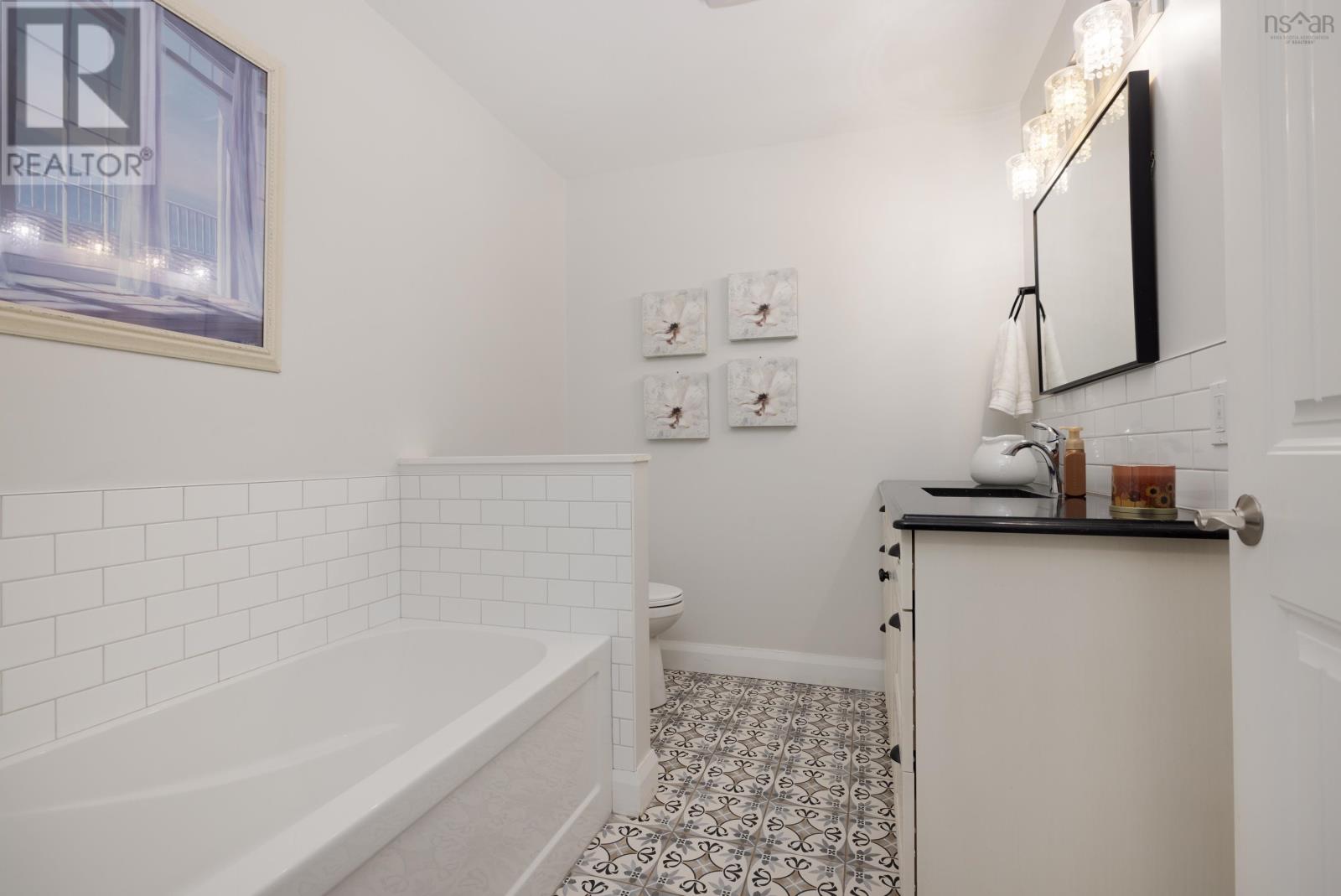 60 Muir Drive, Ellershouse, Nova Scotia  B0N 1L0 - Photo 14 - 202502067