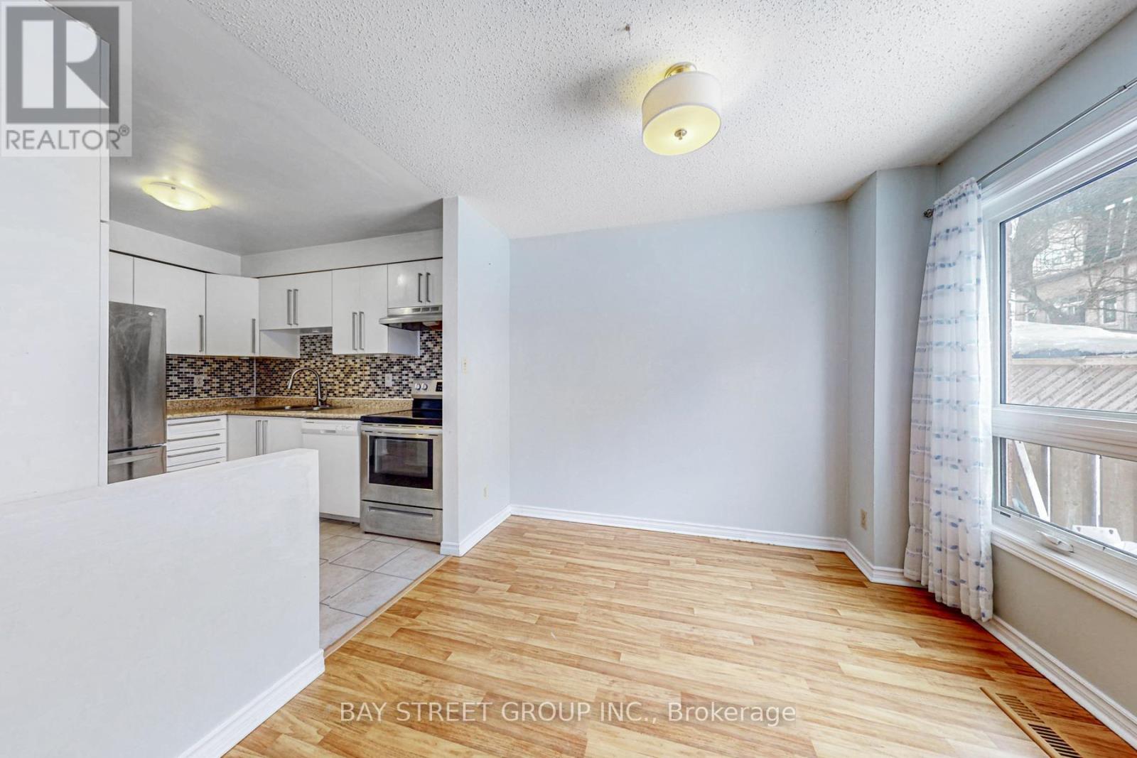 13 - 1232 Guelph Line, Burlington, Ontario  L7P 2S9 - Photo 11 - W11990667