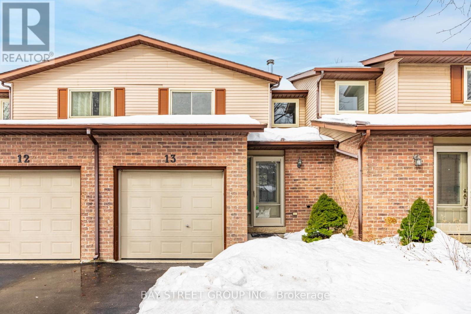 Property at 13 - 1232 GUELPH LINE image 2