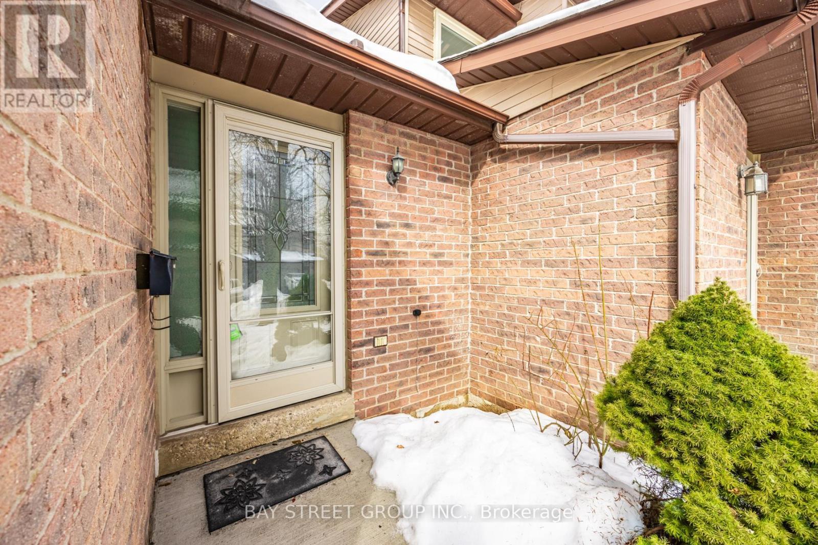 Property at 13 - 1232 GUELPH LINE image 4