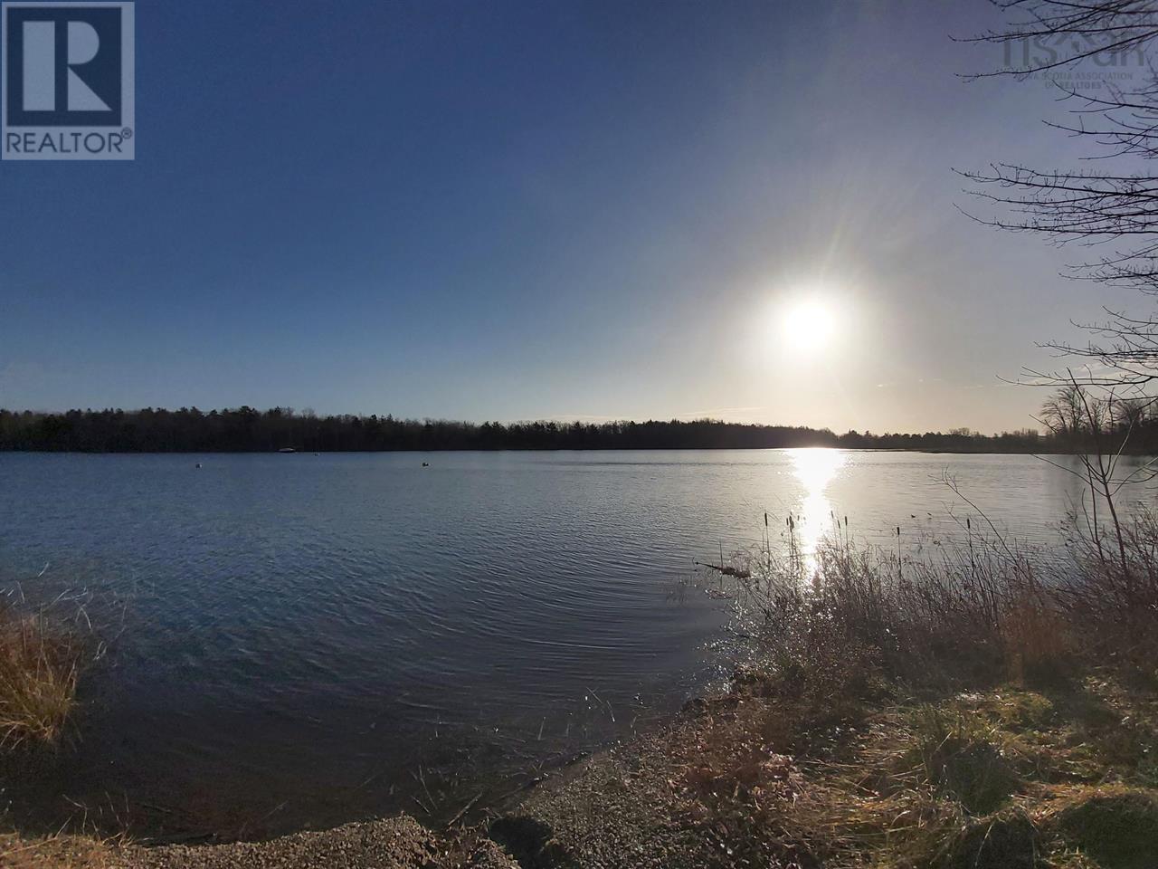 678 Monte Vista Road, Enfield, Nova Scotia  B2T 1H9 - Photo 2 - 202502442