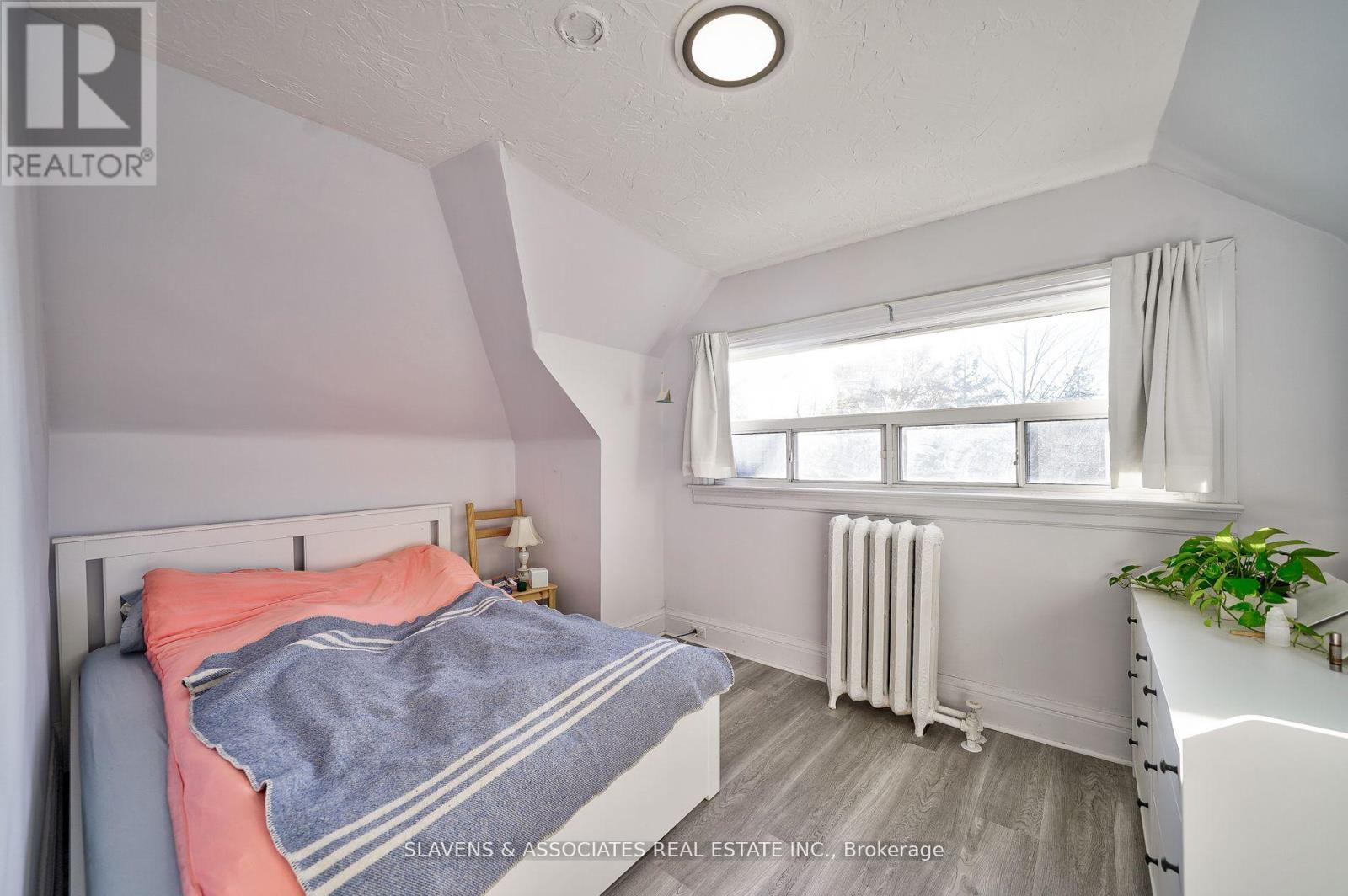 501 Palmerston Boulevard, Toronto, Ontario  M6G 2P2 - Photo 25 - C11990758