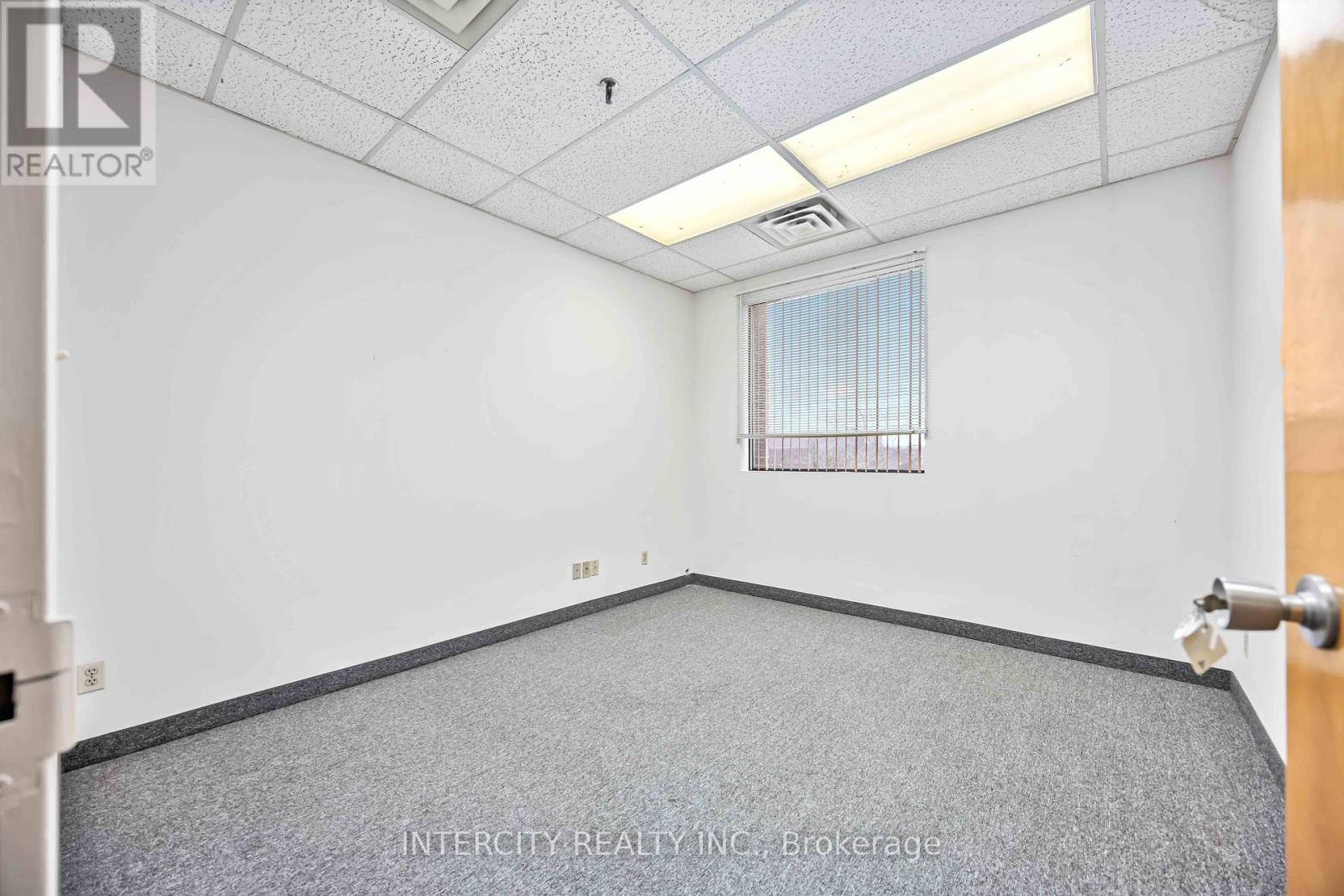 Unit A/b - 65 Melford Drive, Toronto, Ontario  M1B 2G6 - Photo 6 - E11990716