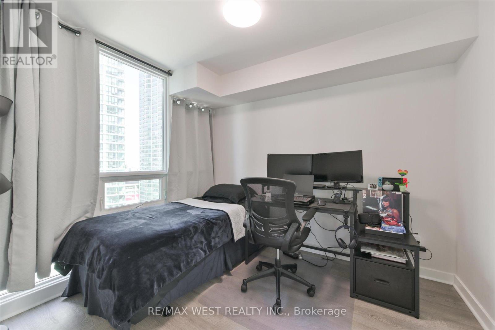 1504 - 33 Bay Street, Toronto, Ontario  M5J 2Z3 - Photo 8 - C11990337