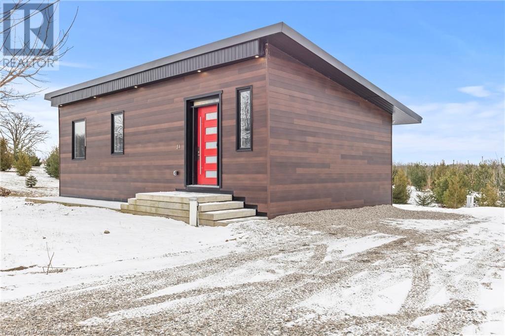 34 INDIANA RD W Road, Hagersville, Ontario