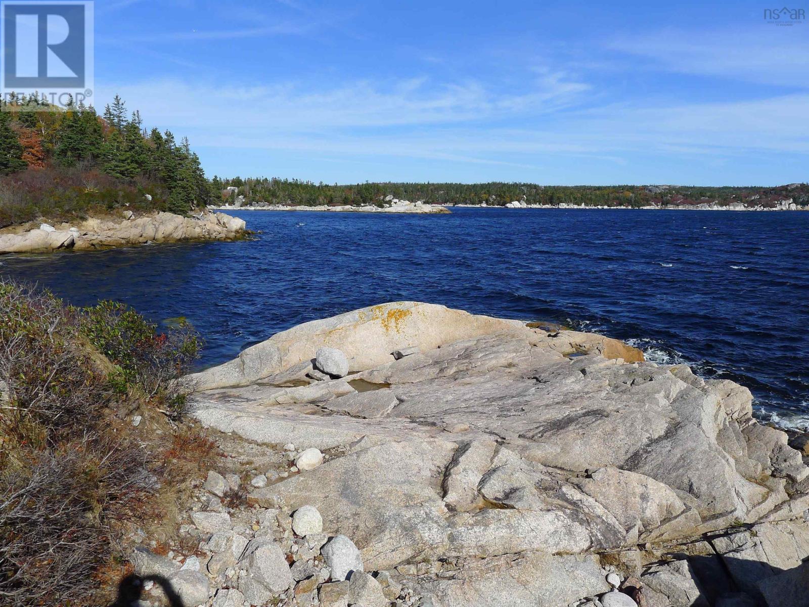 Property at 1614 Terence Bay Road image 2