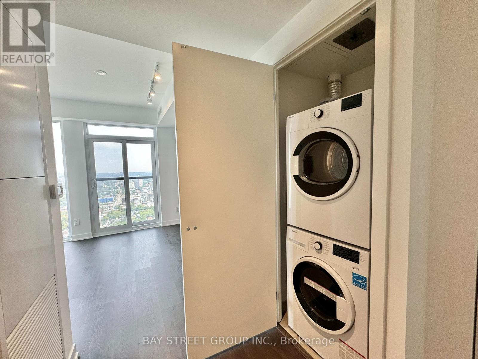 4212 - 319 Jarvis Street, Toronto, Ontario  M5B 0C8 - Photo 4 - C11990860