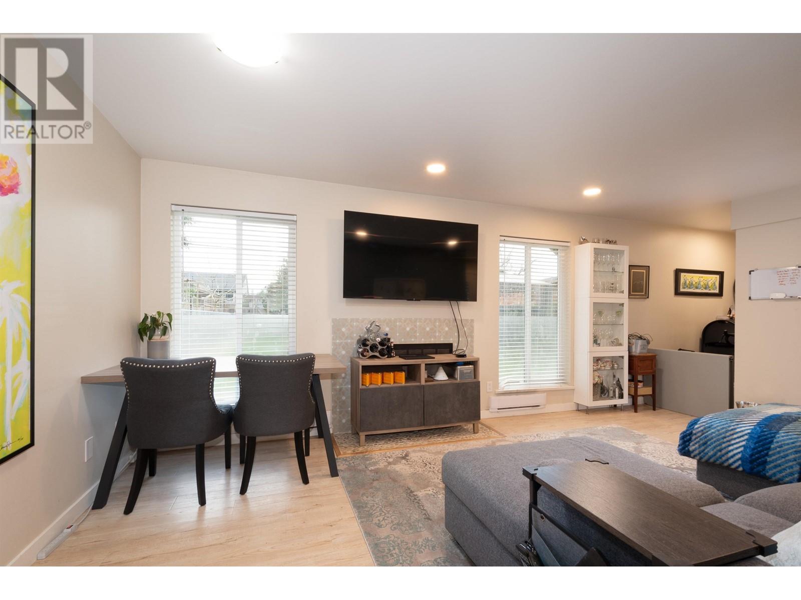 241-243 E 19th Street, North Vancouver, British Columbia  V7L 2Z1 - Photo 30 - R2969795