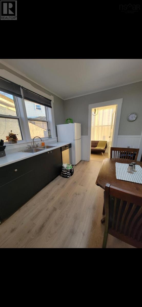 54 Laplanche Street, Amherst, Nova Scotia  B4H 3G8 - Photo 10 - 202503676