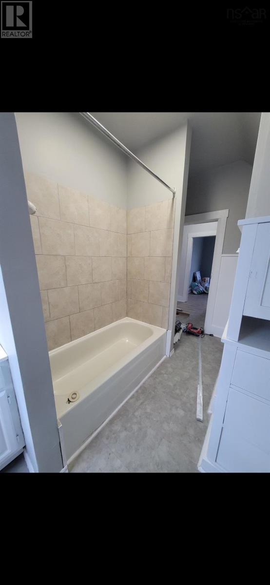 54 Laplanche Street, Amherst, Nova Scotia  B4H 3G8 - Photo 30 - 202503676