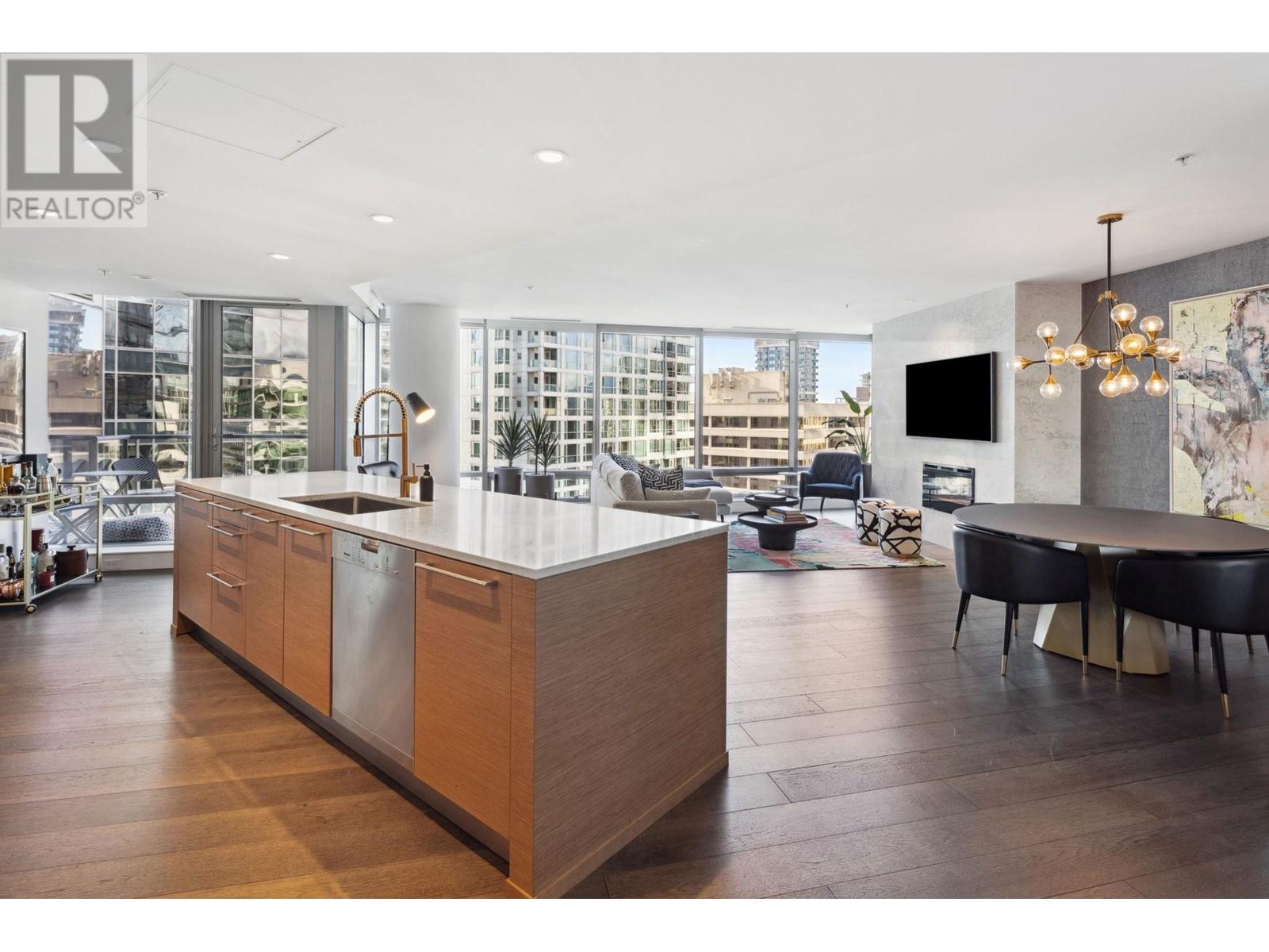 2109 1111 Alberni Street, Vancouver, British Columbia  V6E 4V2 - Photo 2 - R2971288