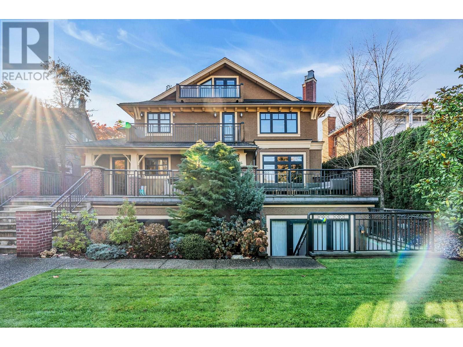 Listing Picture 33 of 35 : 1257 W 32 AVENUE, Vancouver / 溫哥華 - 魯藝地產 Yvonne Lu Group - MLS Medallion Club Member
