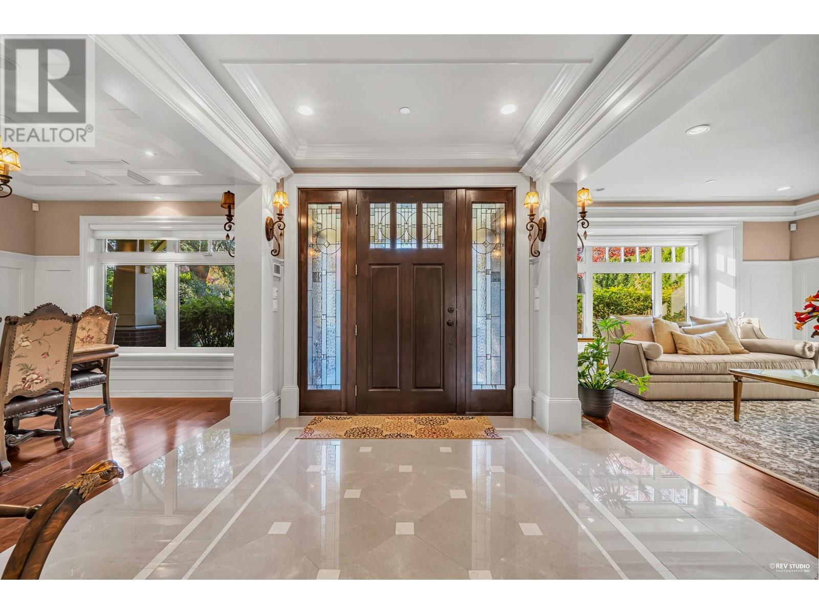 Listing Picture 5 of 35 : 1257 W 32 AVENUE, Vancouver / 溫哥華 - 魯藝地產 Yvonne Lu Group - MLS Medallion Club Member