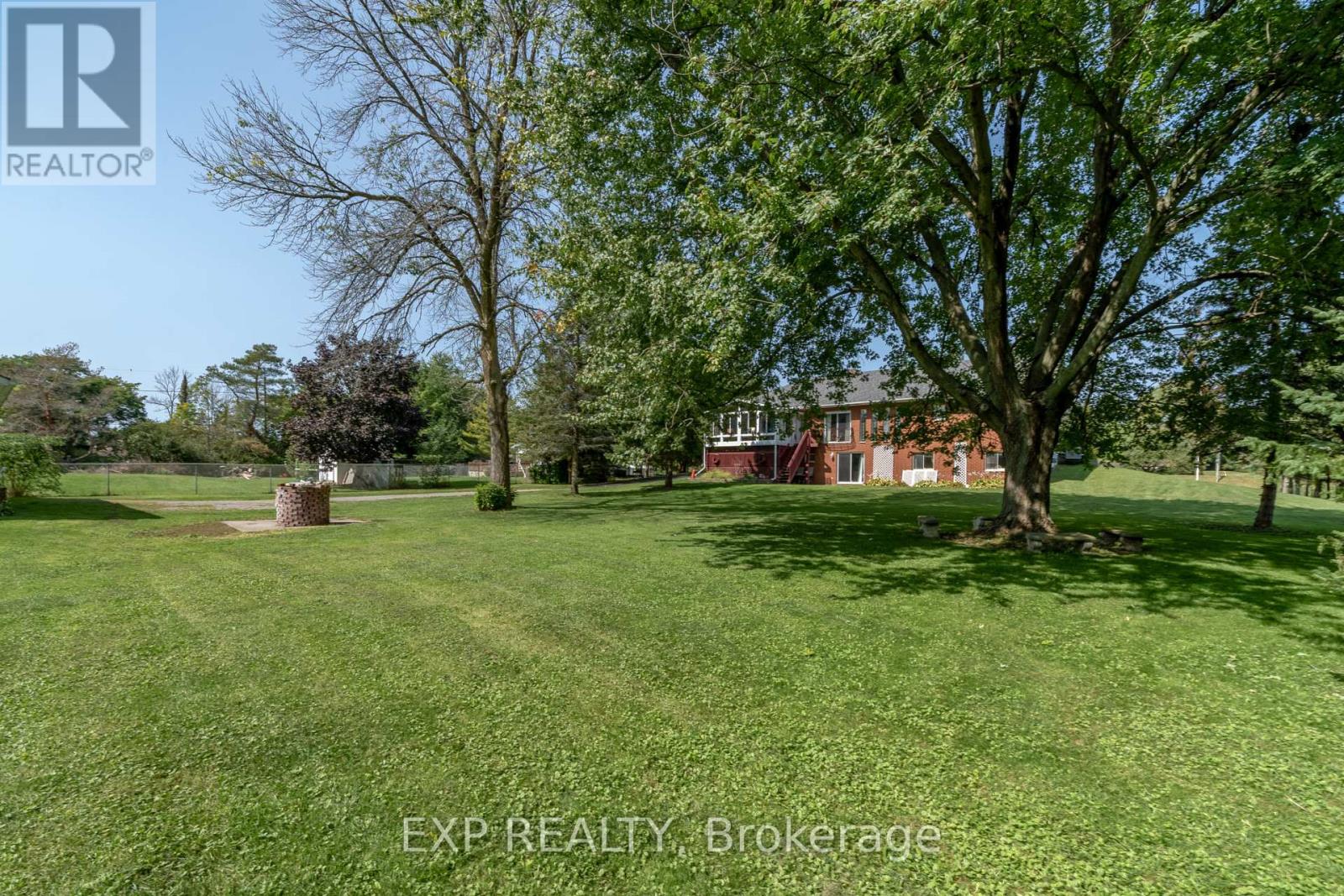Property at 794 OLD 2 HIGHWAY image 4