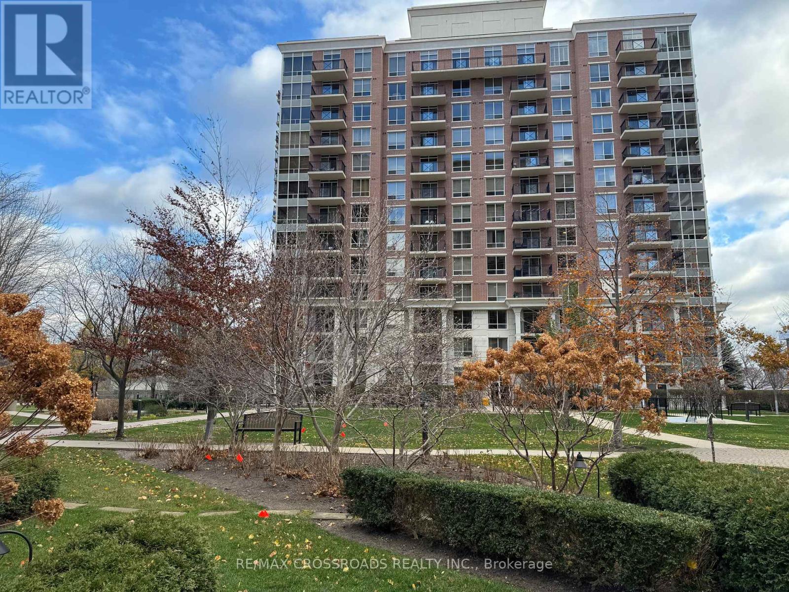 Property at 802 - 1103 LESLIE STREET image 3