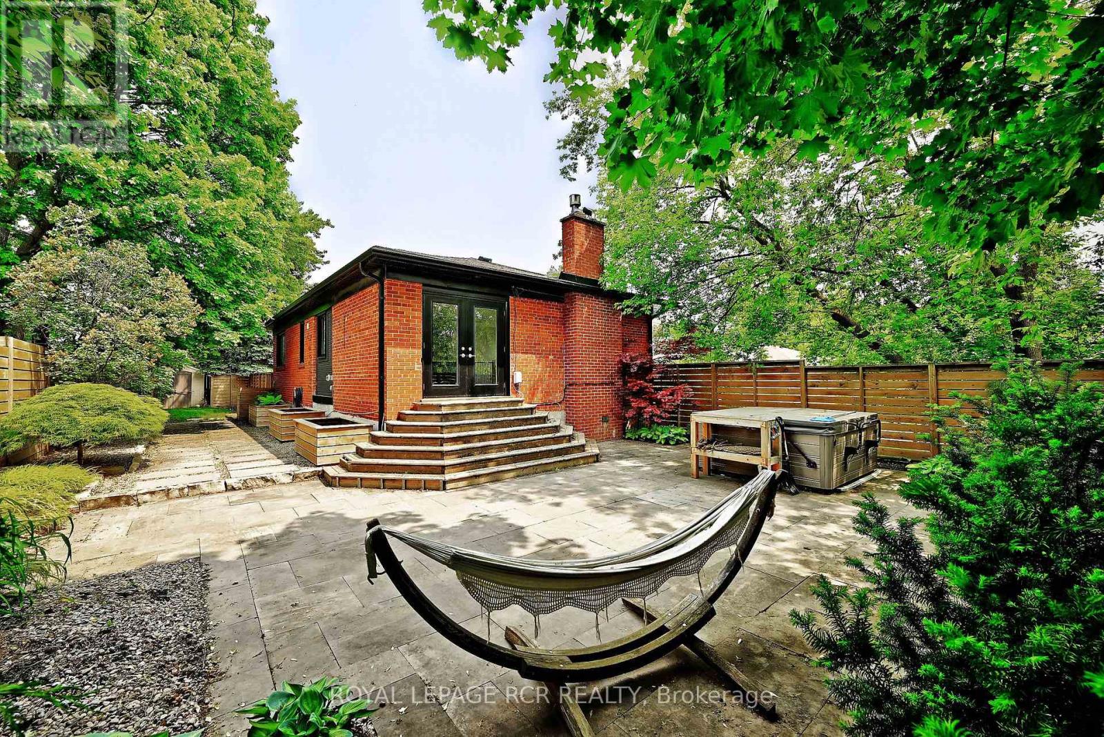 93 Queen Street, Newmarket (Central Newmarket), Ontario  L3Y 2E7 - Photo 31 - N11991085