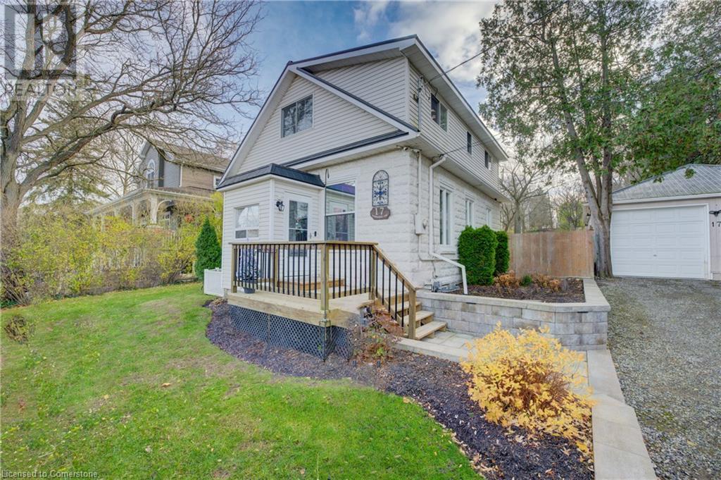 Property at 17 MEADOWCREEK Lane image 4