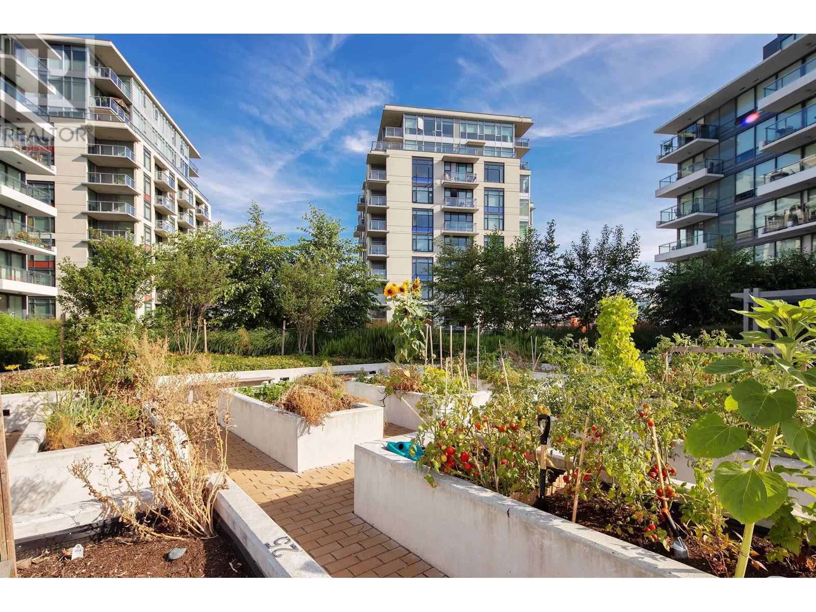 Listing Picture 18 of 22 : 322 159 W 2ND AVENUE, Vancouver / 溫哥華 - 魯藝地產 Yvonne Lu Group - MLS Medallion Club Member