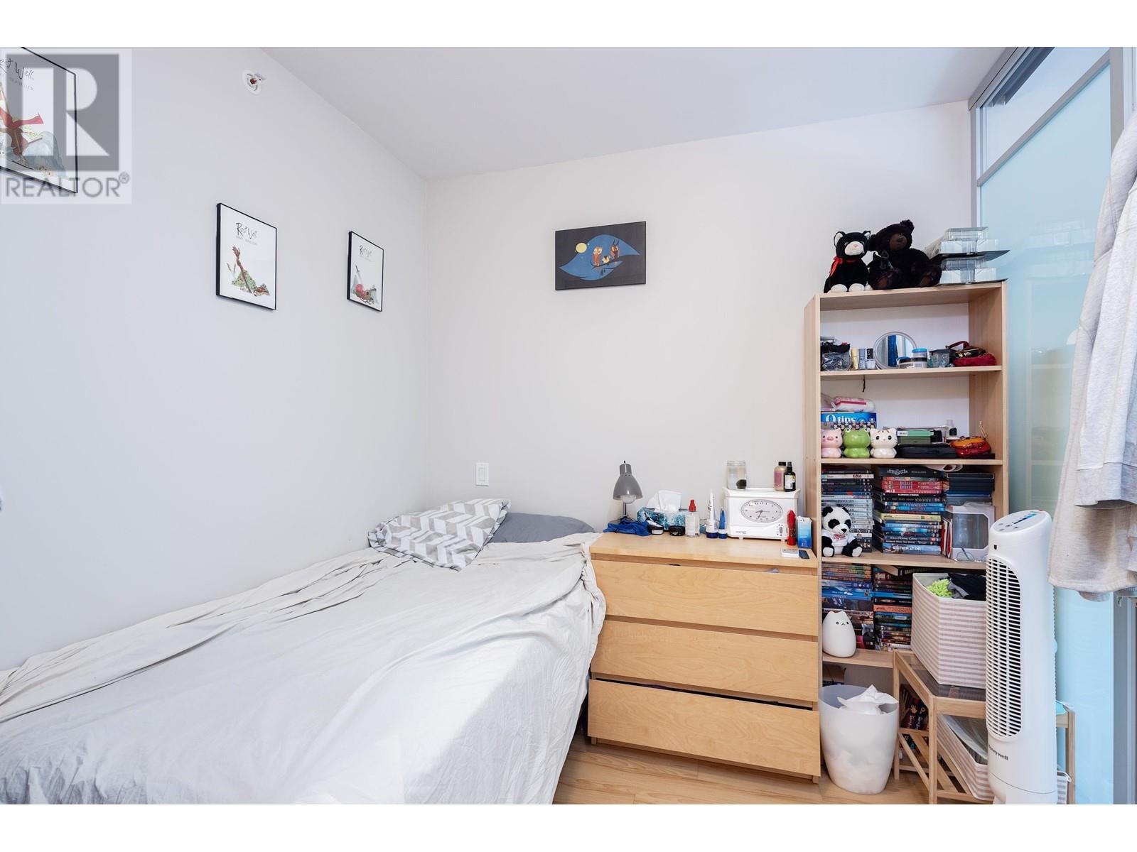 Listing Picture 9 of 22 : 322 159 W 2ND AVENUE, Vancouver / 溫哥華 - 魯藝地產 Yvonne Lu Group - MLS Medallion Club Member