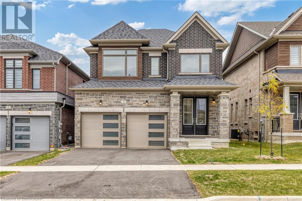 Property at 8 DAISY Street image 1