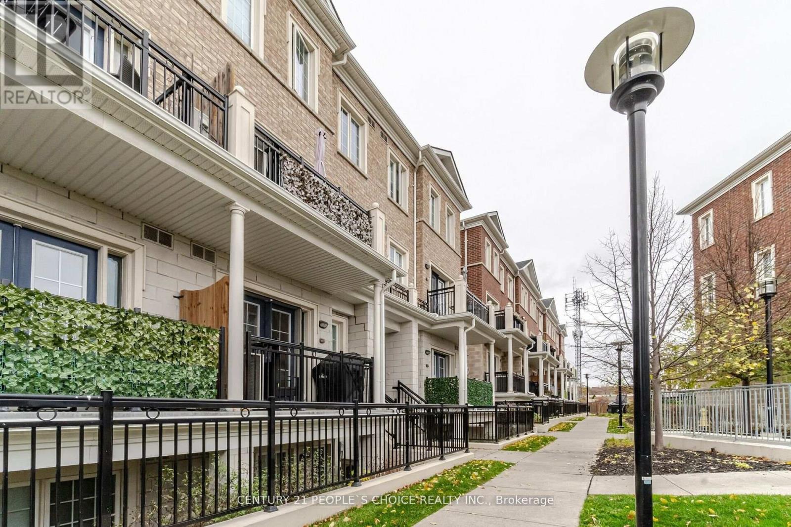 Property at D12 - 26 BRUCE STREET image 2