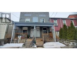 73 CATHCART STREET, Hamilton, Ontario