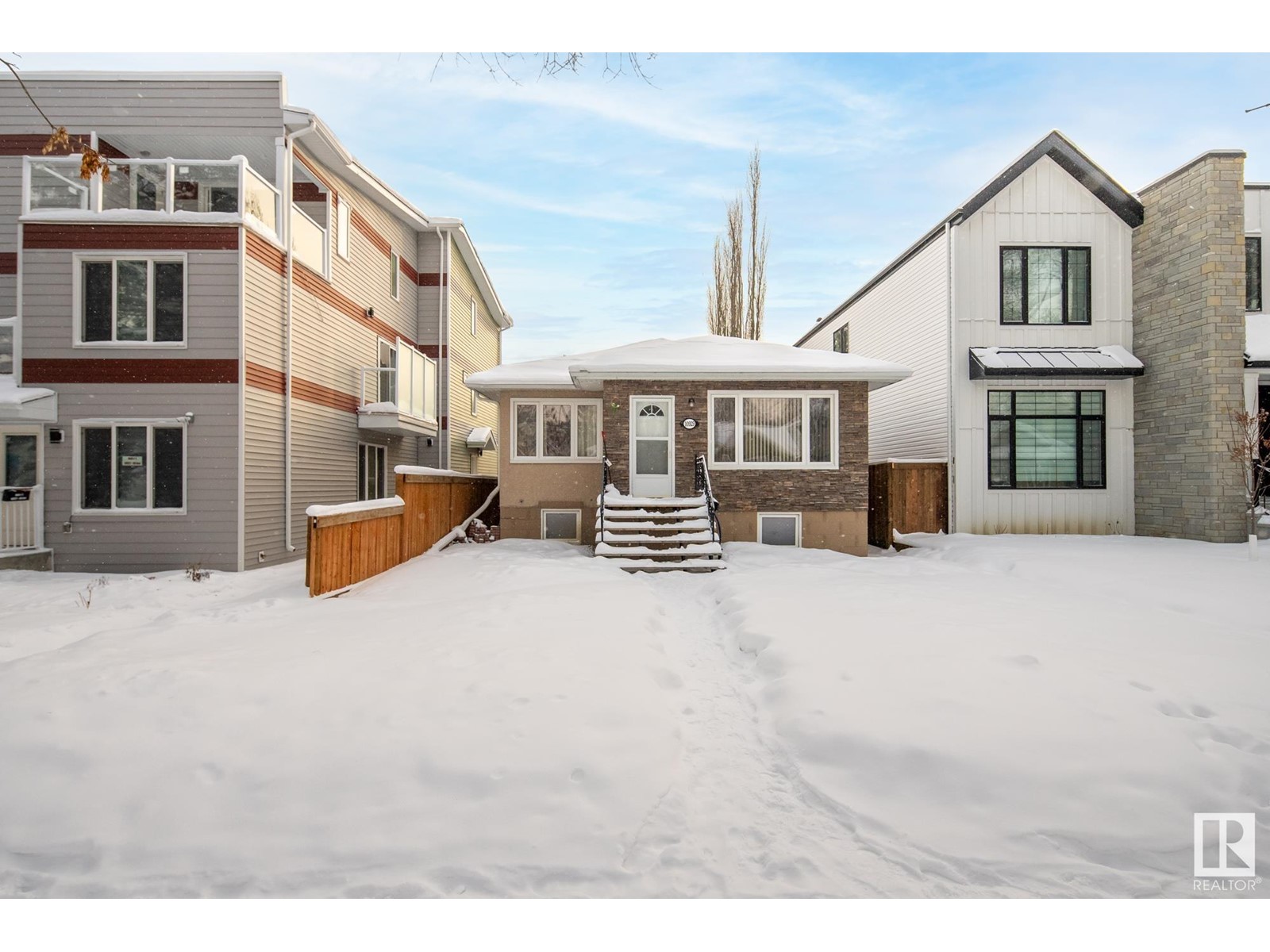 Property at 10929 80 AV NW image 5