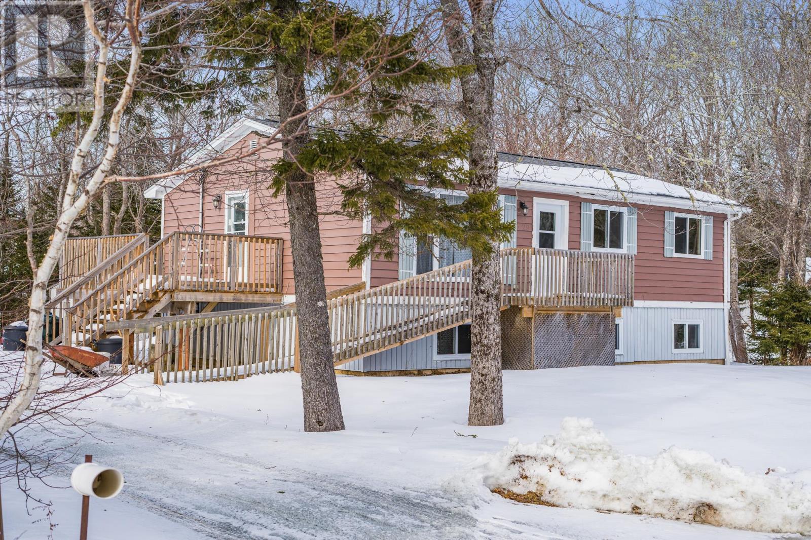 29 Mill Road, Mount Uniacke, Nova Scotia  B0N 1Z0 - Photo 3 - 202503690