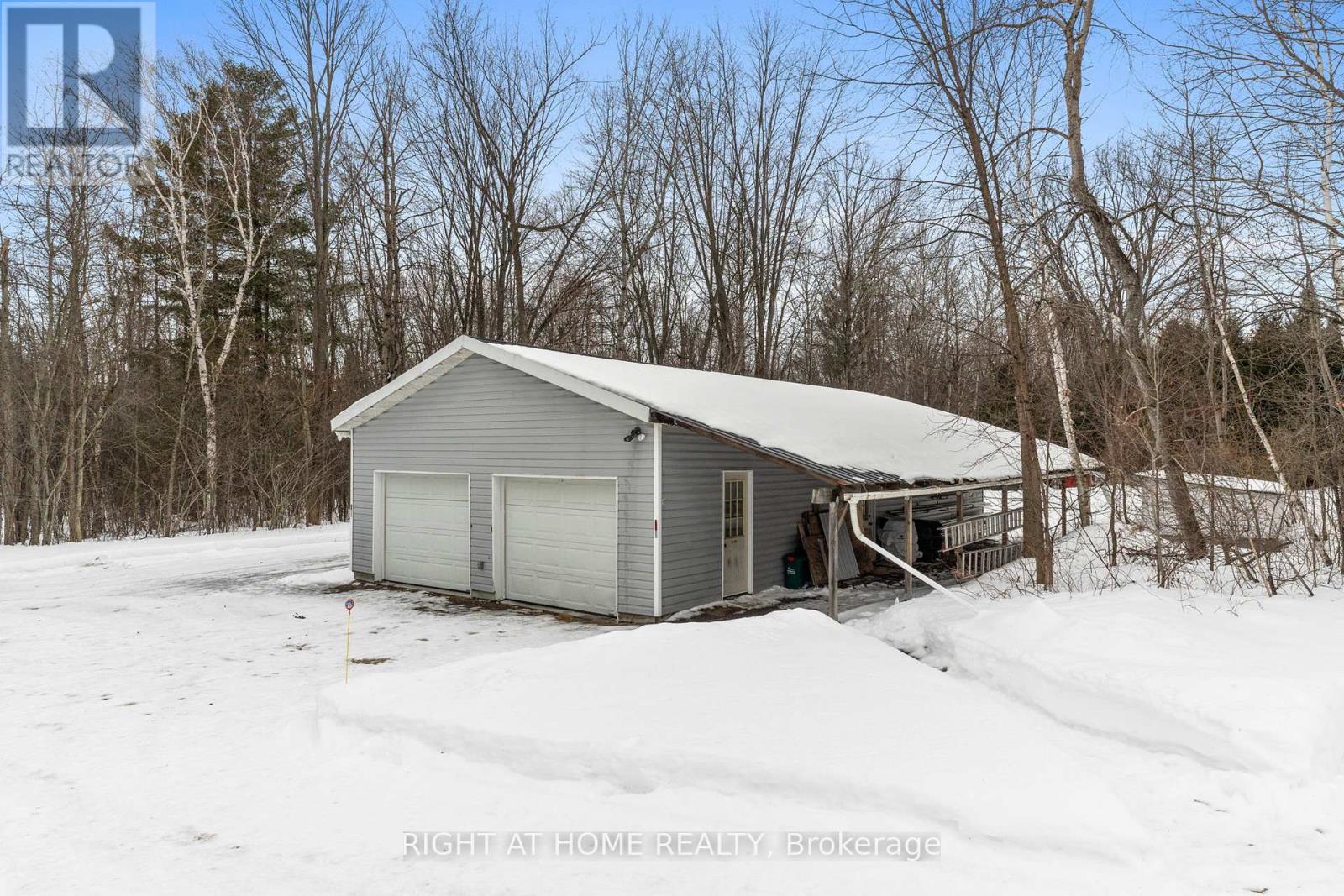 3016 Greenland Road, Ottawa, Ontario  K0A 1T0 - Photo 41 - X11990646