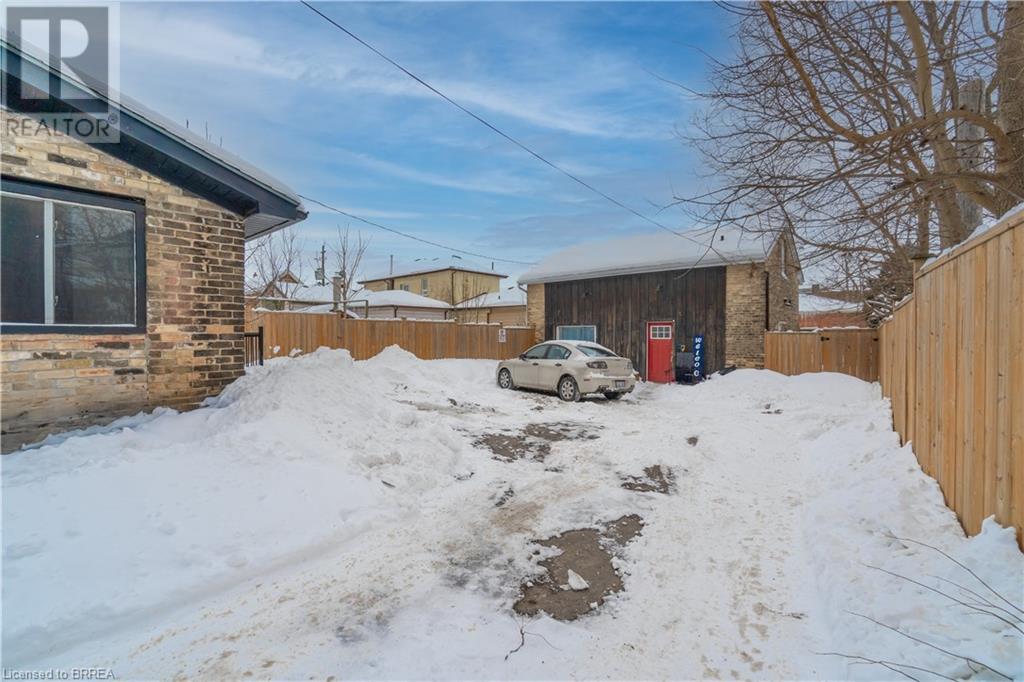 120 George Street, Brantford, Ontario  N3T 2Y6 - Photo 18 - 40698628