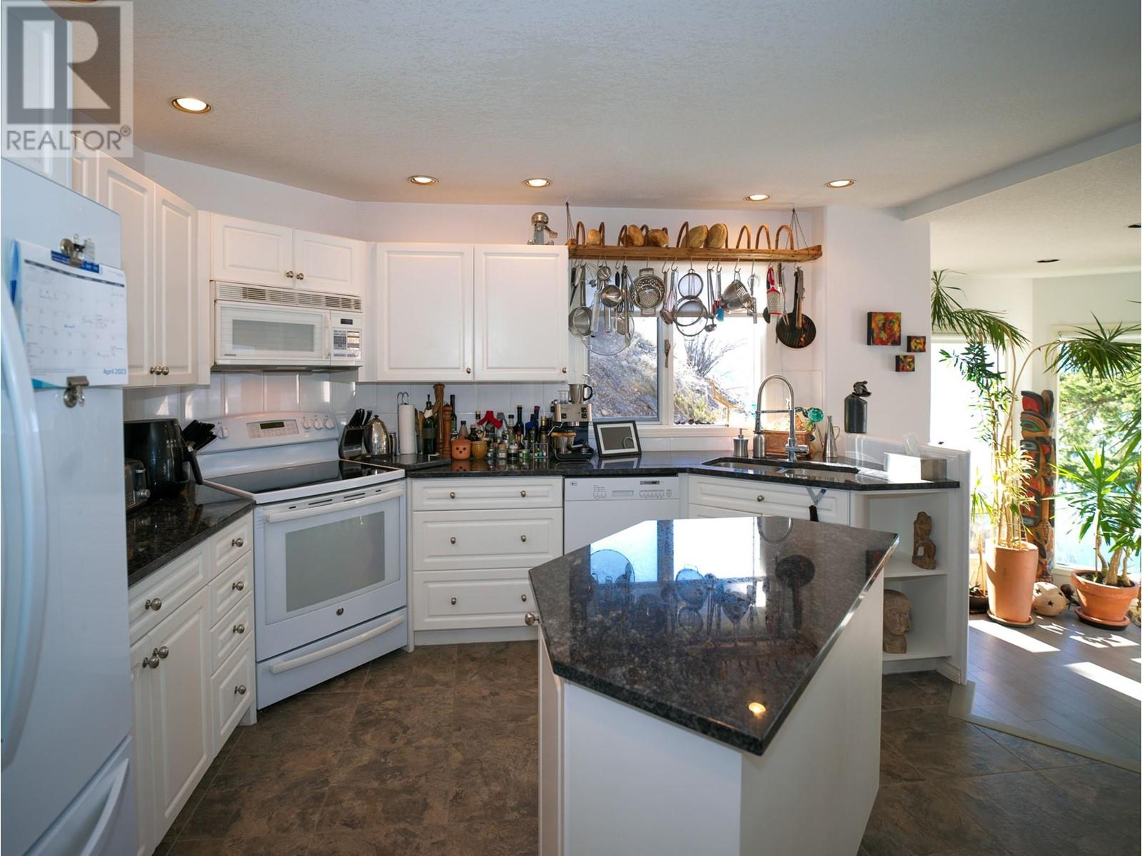83 Peregrine Way Unit# 5, Vernon, British Columbia  V1H 1E9 - Photo 13 - 10336507