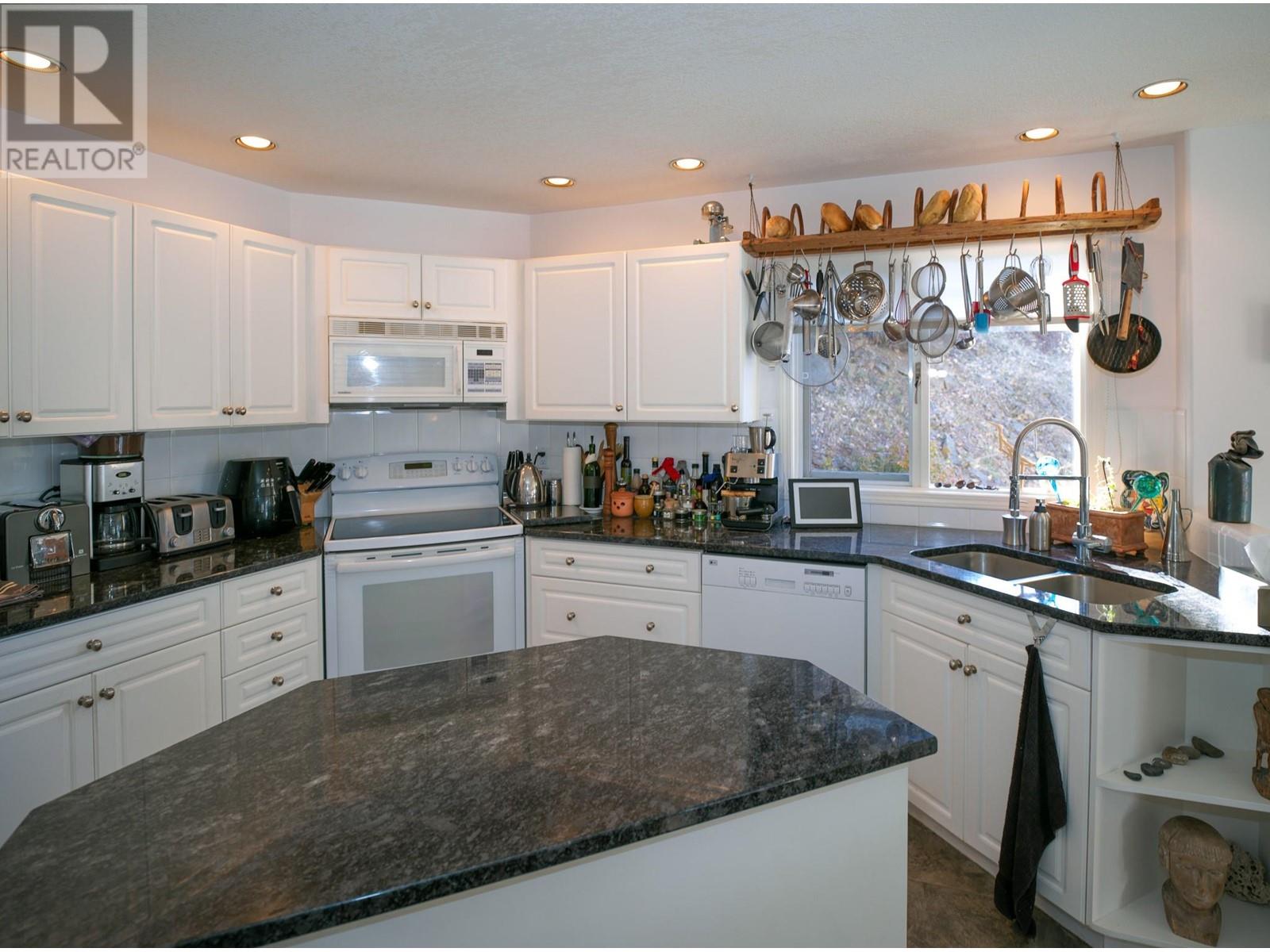 83 Peregrine Way Unit# 5, Vernon, British Columbia  V1H 1E9 - Photo 14 - 10336507