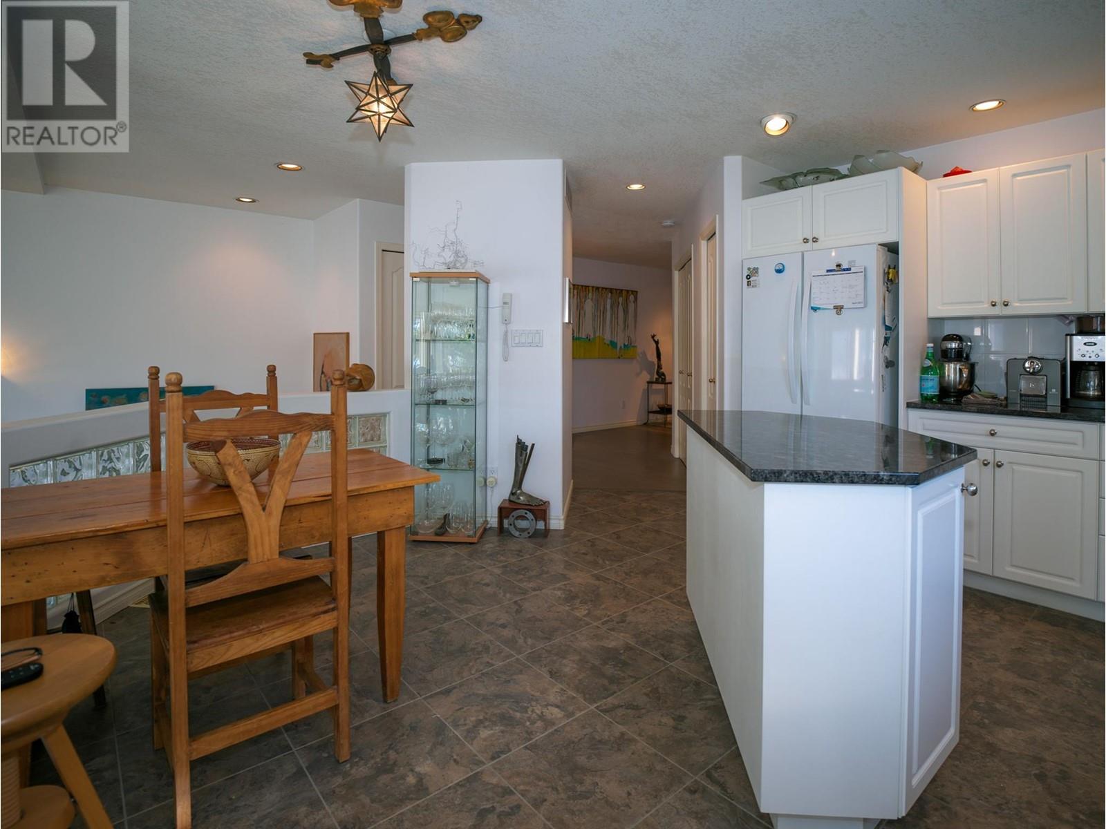 Property at 83 Peregrine Way Unit# 5 image 3