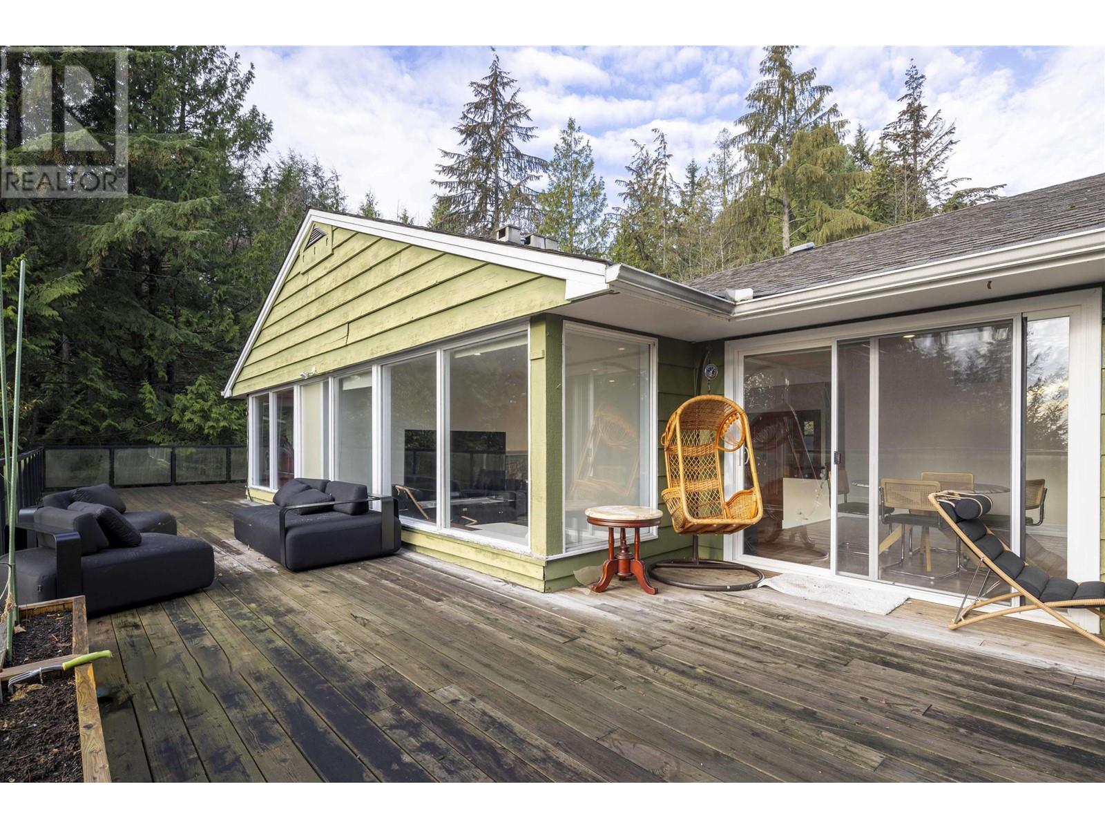 1130 Groveland Court, West Vancouver, British Columbia  V7S 1Z6 - Photo 30 - R2971260