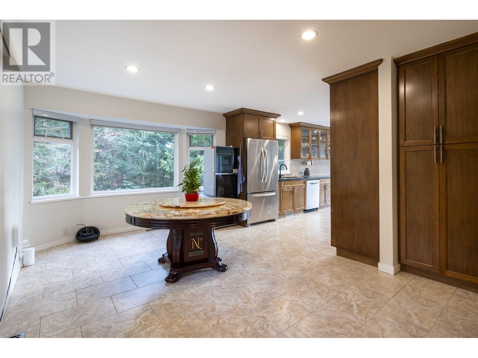 1130 Groveland Court, West Vancouver, British Columbia  V7S 1Z6 - Photo 11 - R2971260