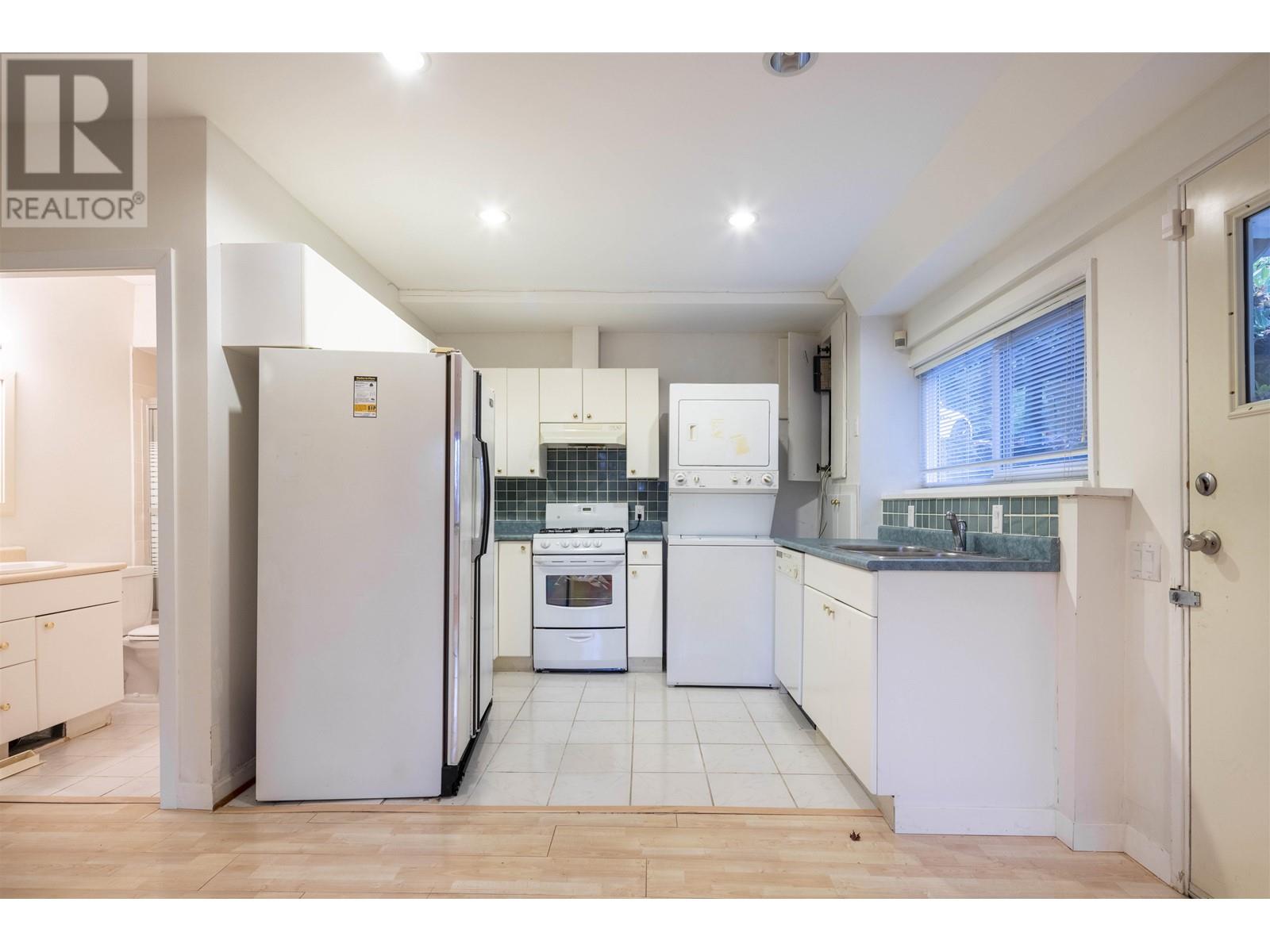 1130 Groveland Court, West Vancouver, British Columbia  V7S 1Z6 - Photo 20 - R2971260