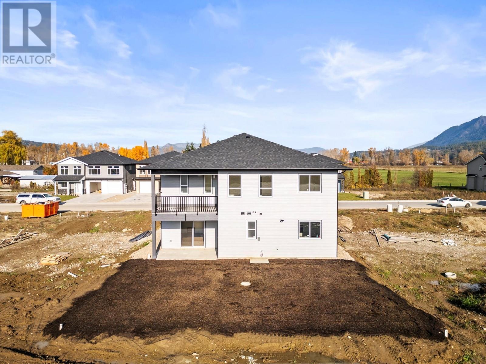 2220 Heitman Street, Enderby, British Columbia  V0E 1V2 - Photo 4 - 10335721