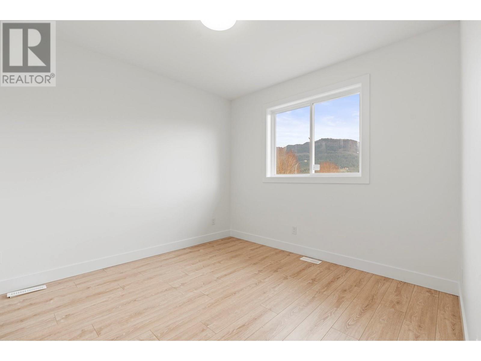 2220 Heitman Street, Enderby, British Columbia  V0E 1V2 - Photo 42 - 10335721