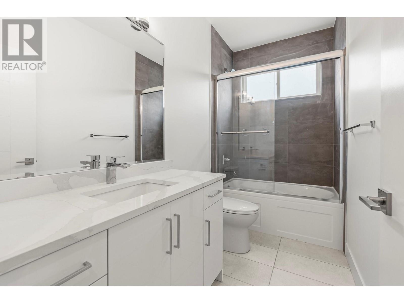 2217 Heitman Street, Enderby, British Columbia  V0E 1V2 - Photo 7 - 10335723