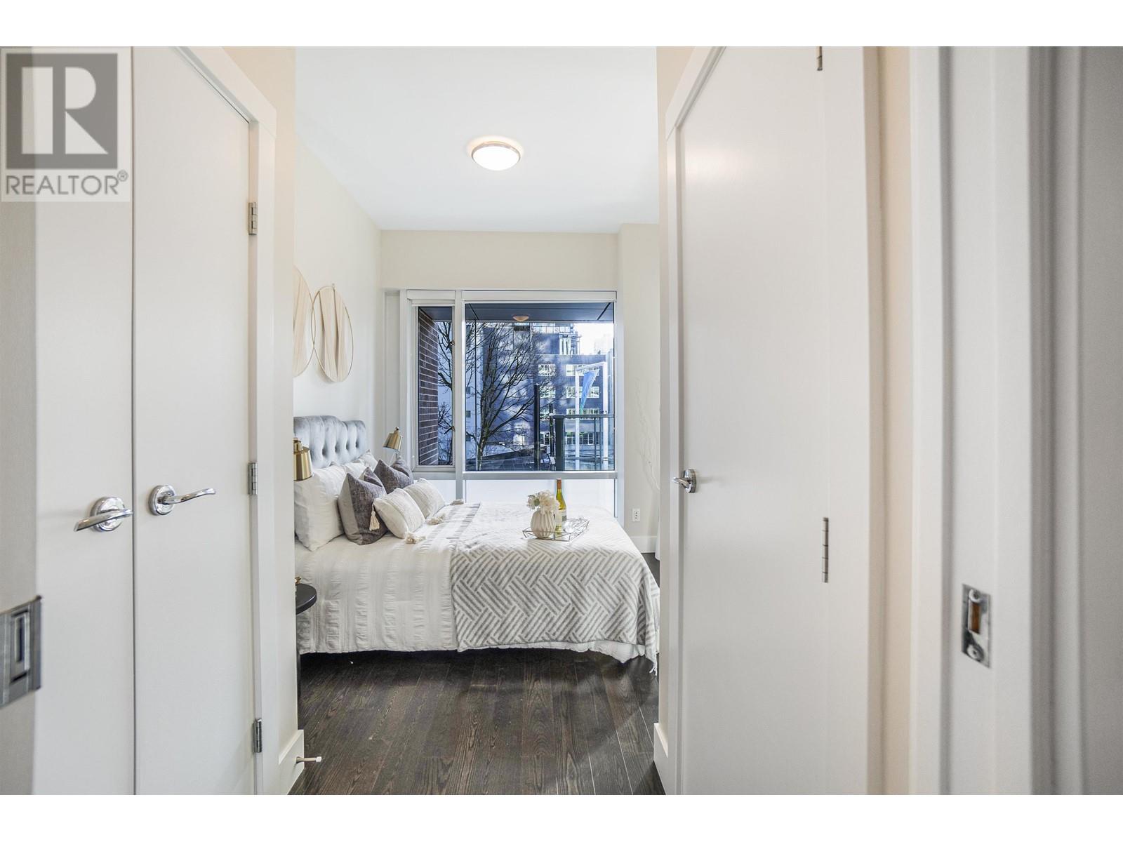 Listing Picture 14 of 19 : 206 535 SMITHE STREET, Vancouver / 溫哥華 - 魯藝地產 Yvonne Lu Group - MLS Medallion Club Member