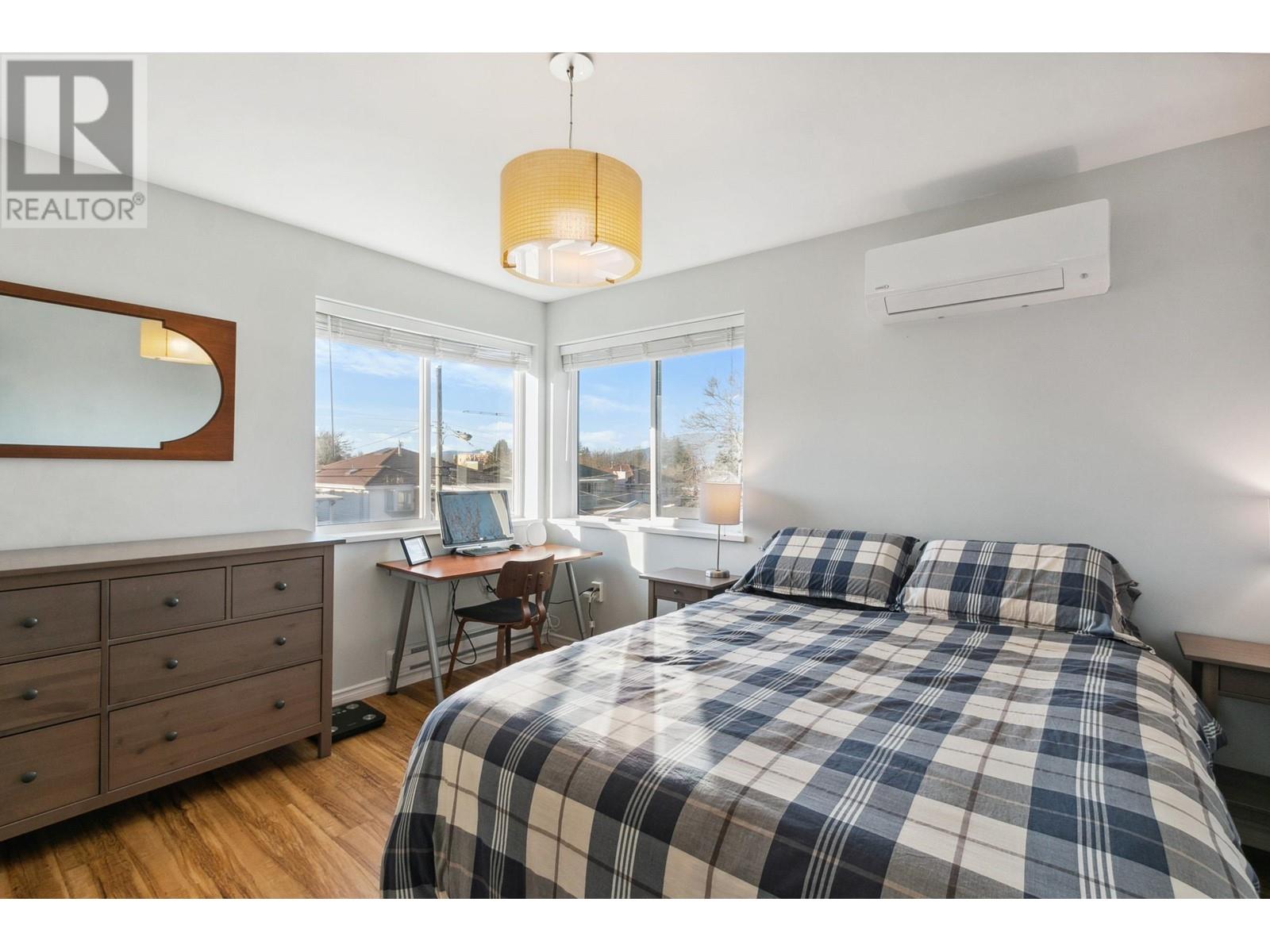 Listing Picture 17 of 34 : 5023 WINDSOR STREET, Vancouver / 溫哥華 - 魯藝地產 Yvonne Lu Group - MLS Medallion Club Member