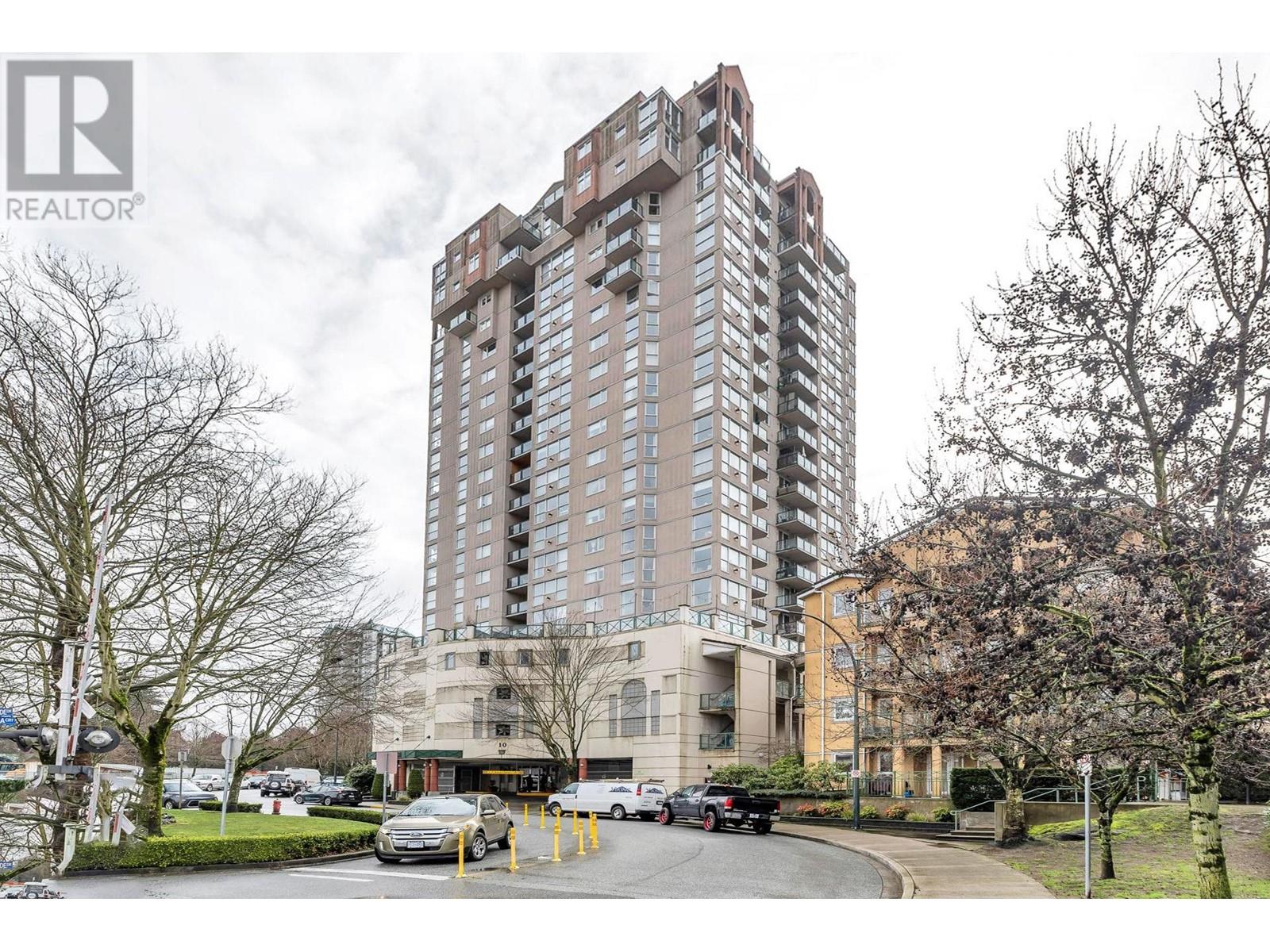 1801 10 Laguna Court, New Westminster, British Columbia  V3M 6W3 - Photo 2 - R2969543