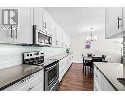 205 4373 HALIFAX STREET, Burnaby, British Columbia