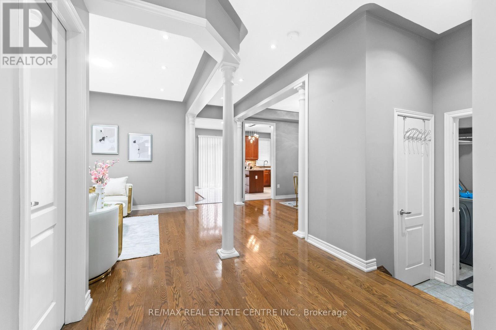 Property at 74 SKYVALLEY DRIVE image 5