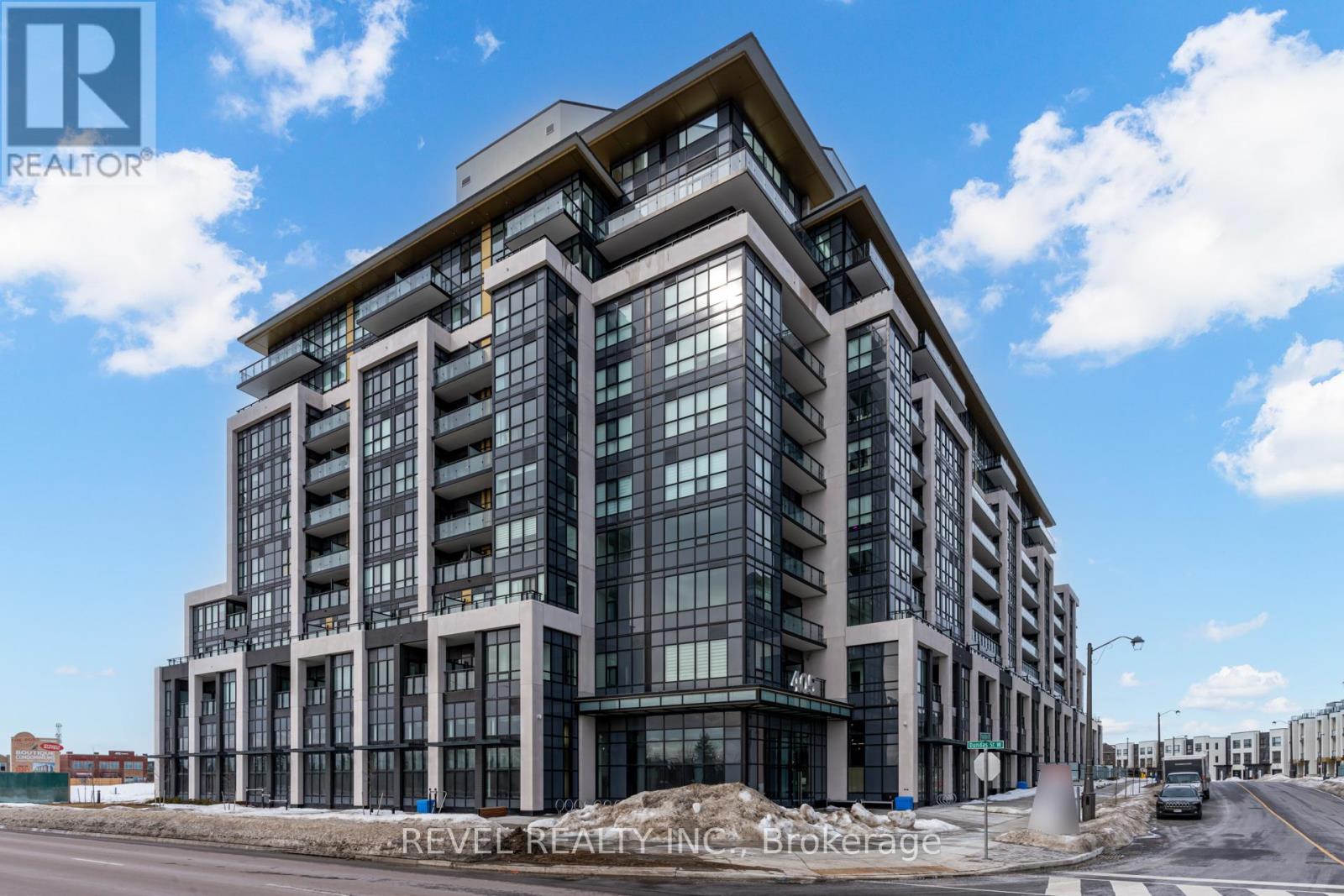 613 - 405 DUNDAS STREET W, Oakville, Ontario