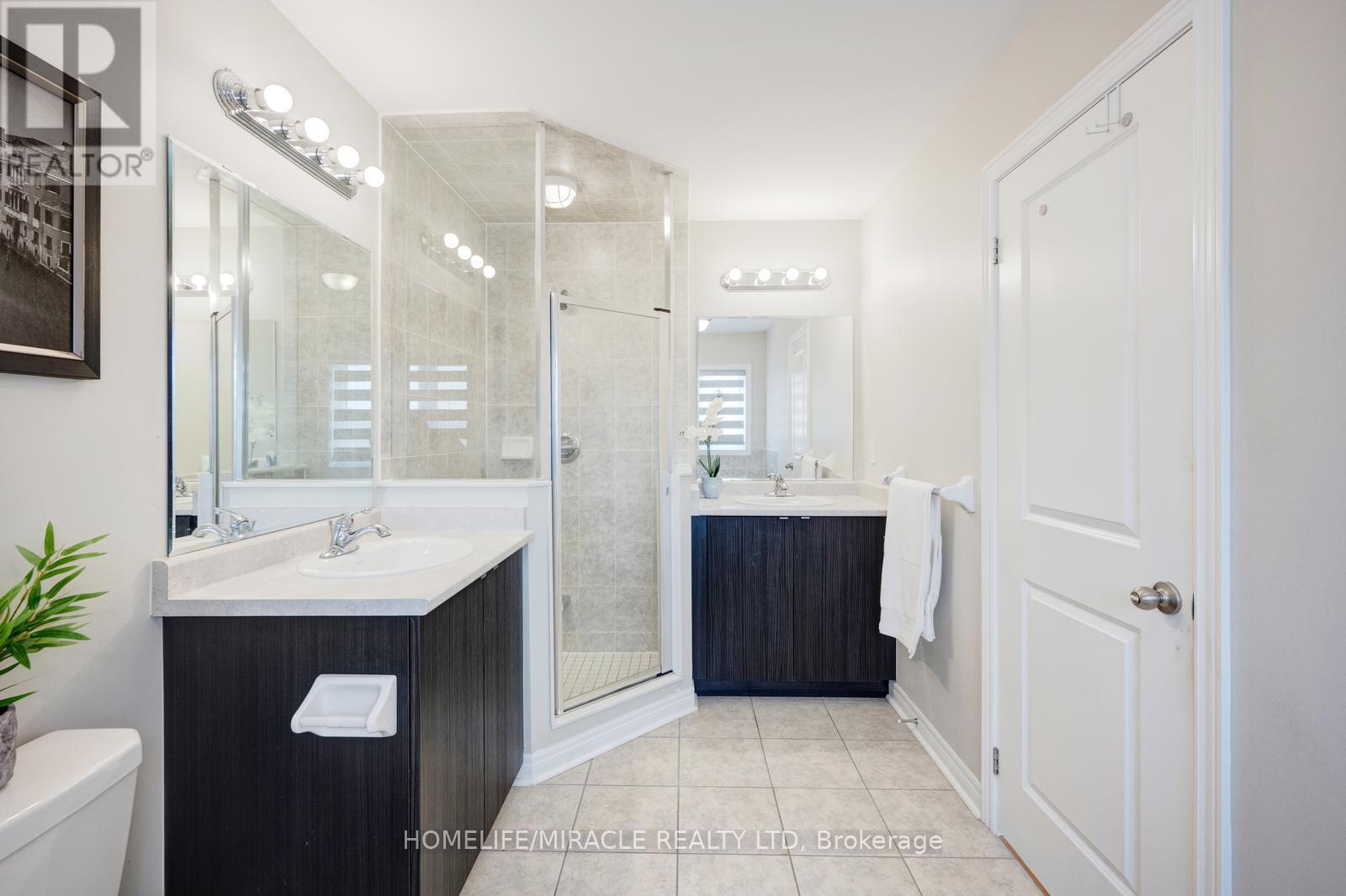 44 Matterhorn Road, Brampton, Ontario  L7A 0B7 - Photo 27 - W11991403