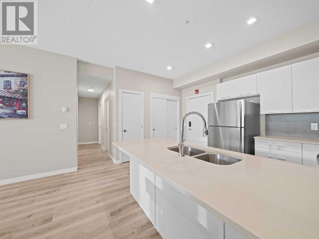 Property at 112, 214 Sherwood Square NW image 5