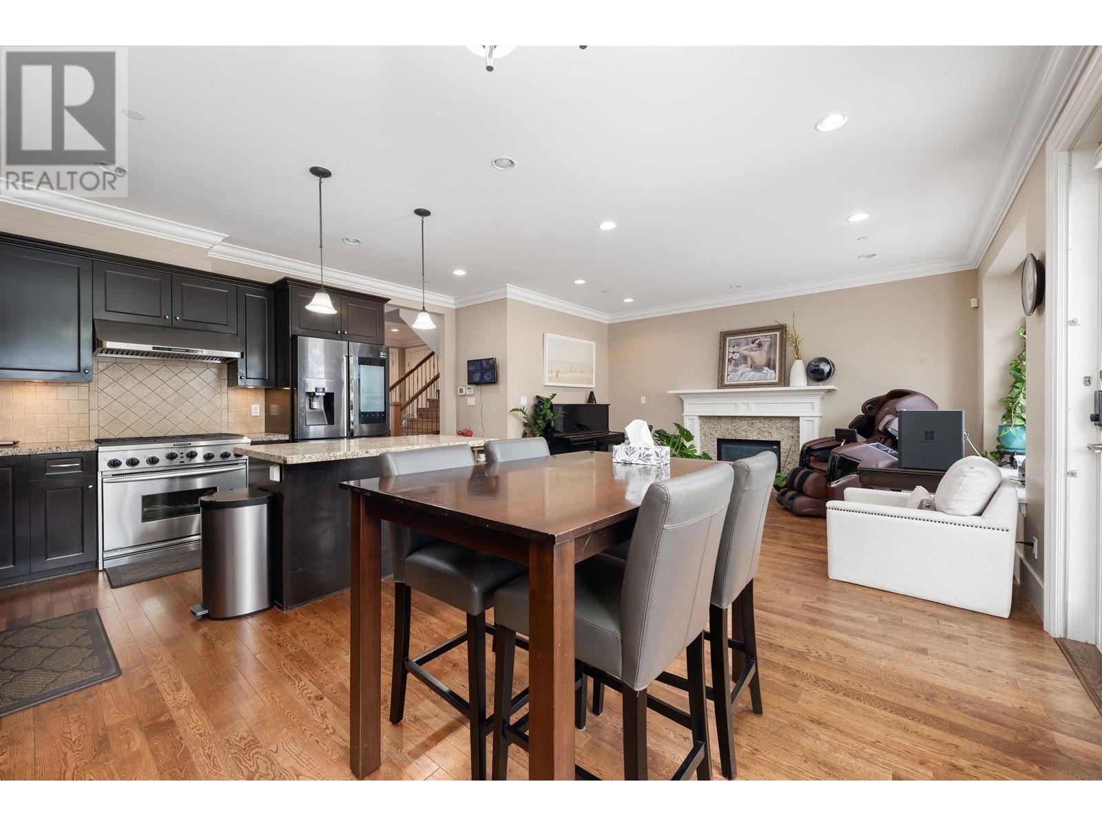 Listing Picture 11 of 40 : 4146 W 14TH AVENUE, Vancouver / 溫哥華 - 魯藝地產 Yvonne Lu Group - MLS Medallion Club Member