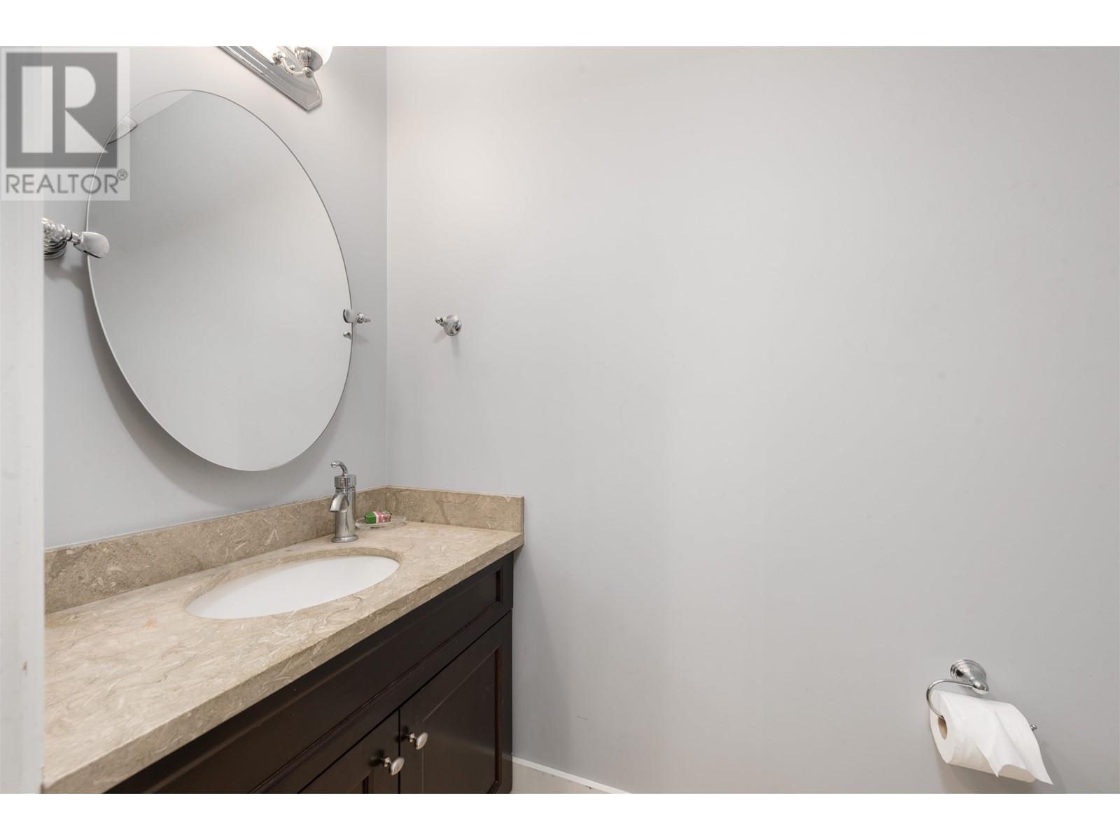 Listing Picture 29 of 40 : 4146 W 14TH AVENUE, Vancouver / 溫哥華 - 魯藝地產 Yvonne Lu Group - MLS Medallion Club Member